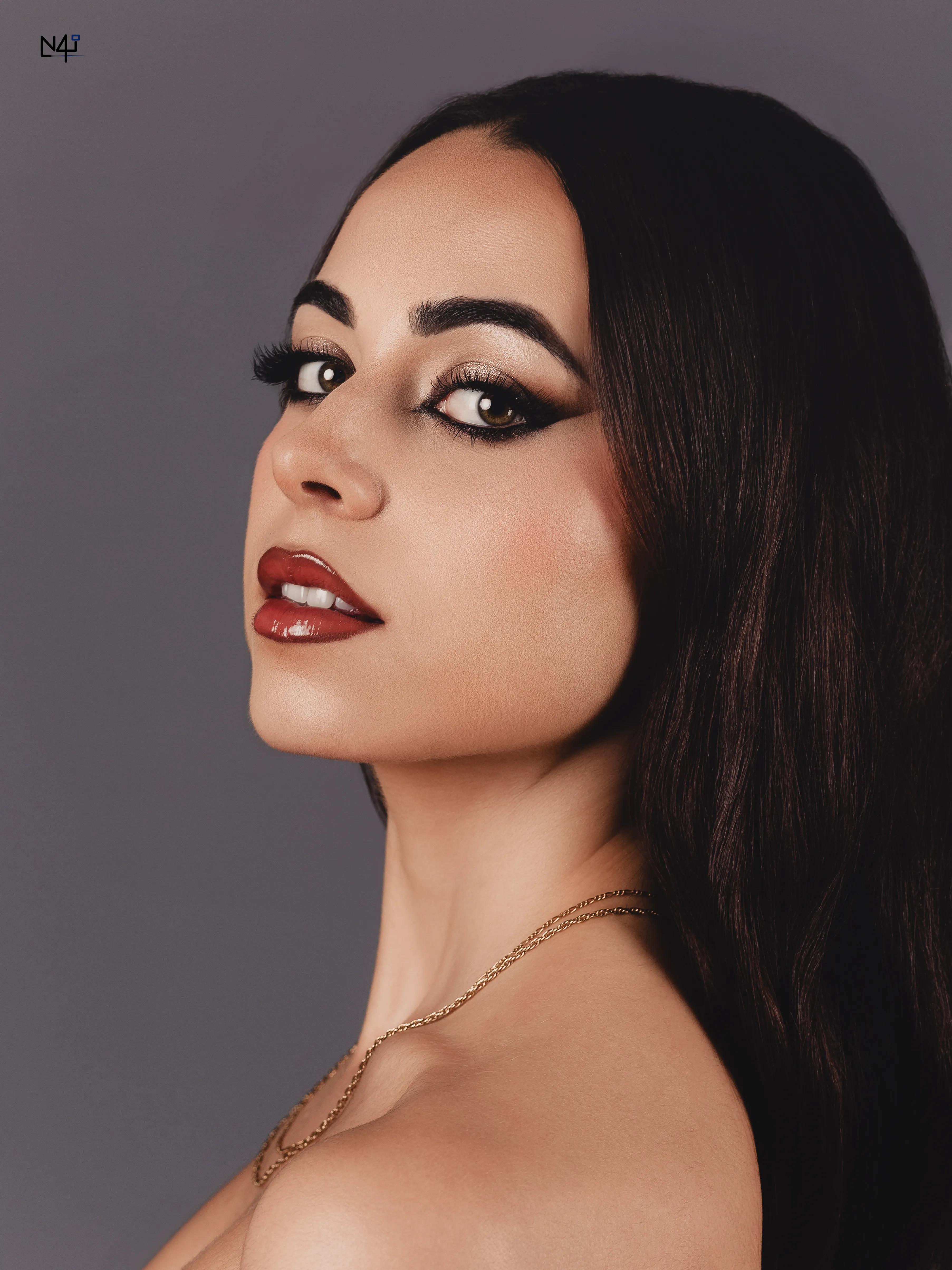 Sesión de moda en estudio - Imagen 2