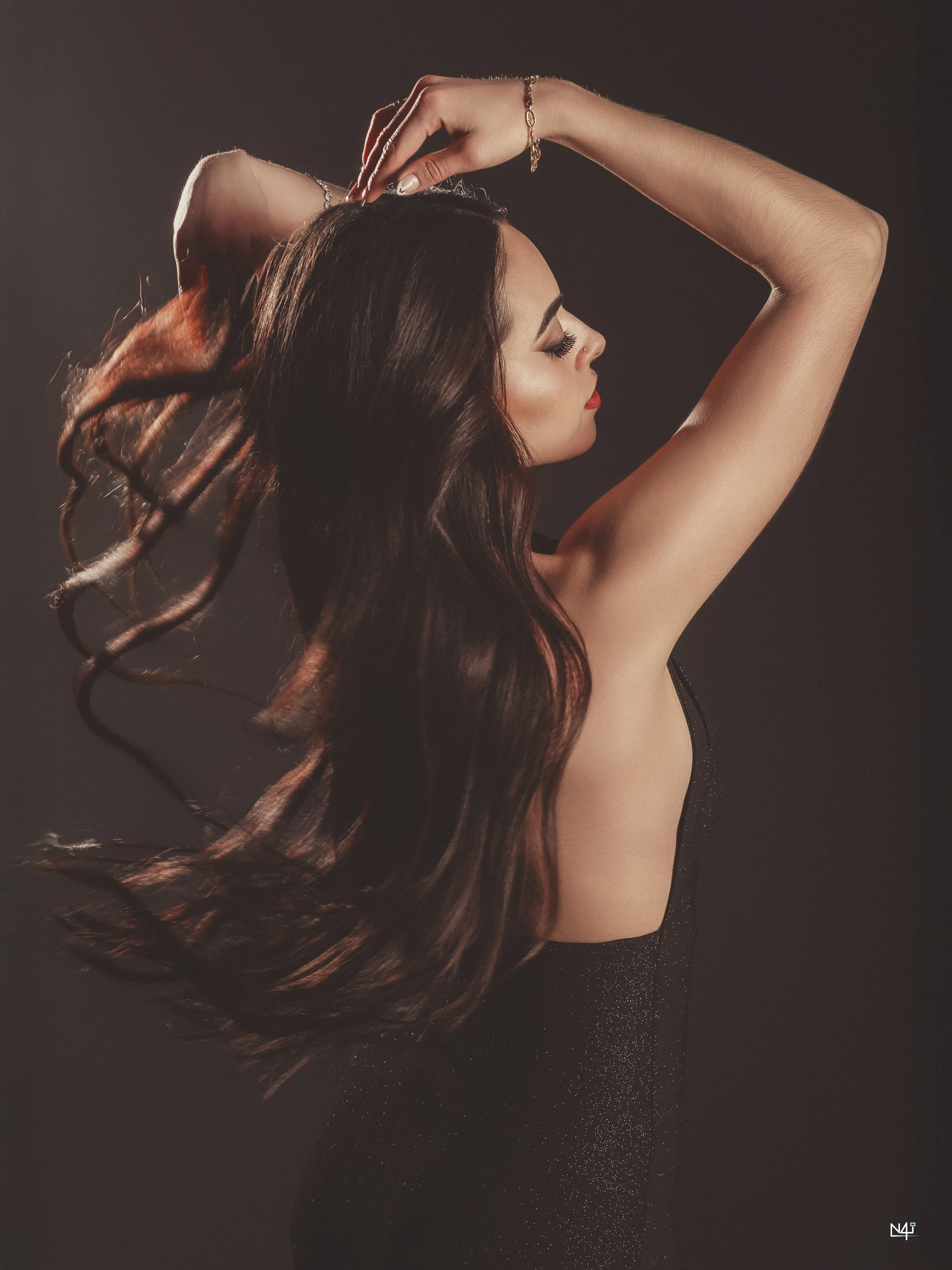 Sesión de moda en estudio - Imagen 10