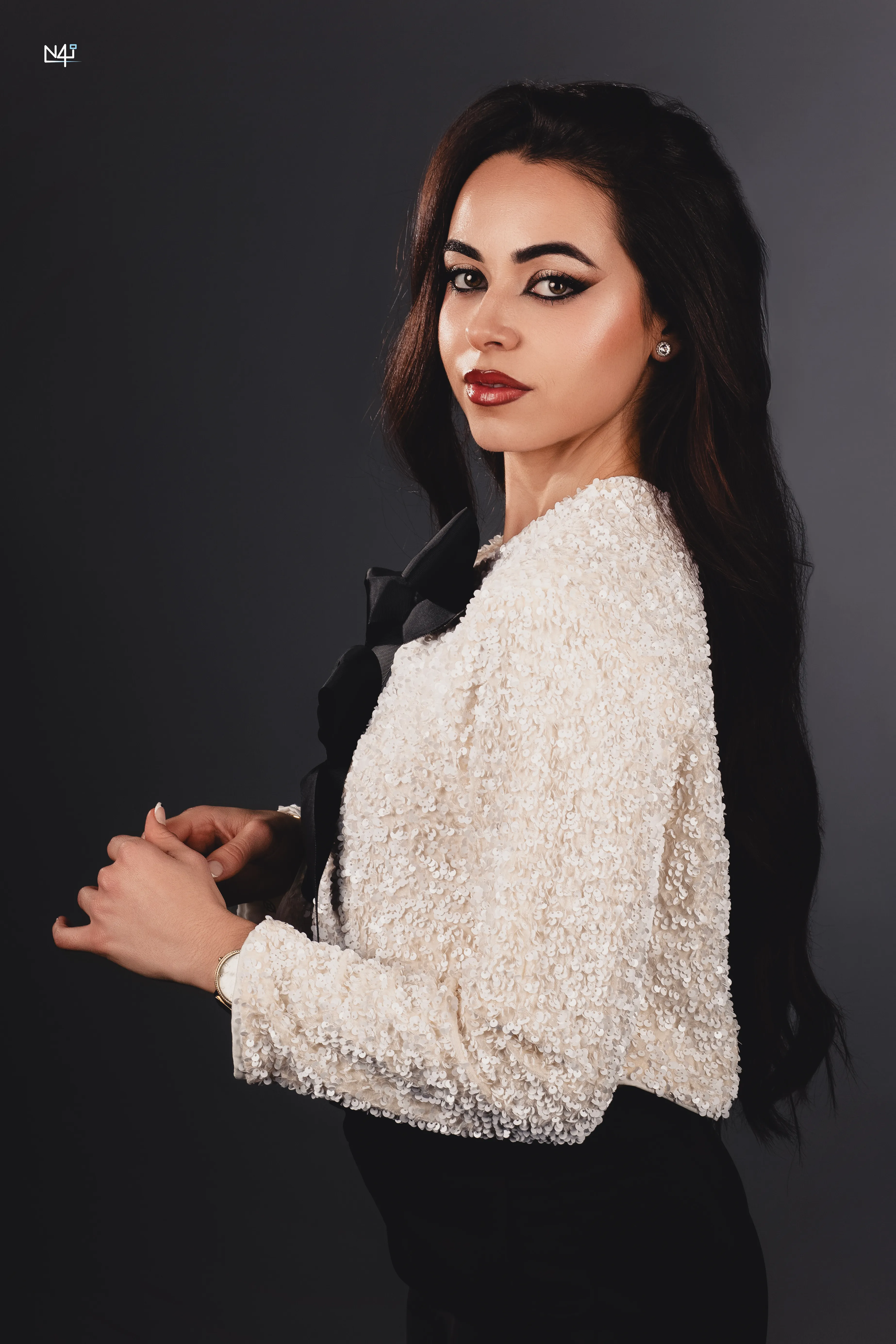 Sesión de moda en estudio - Imagen 11