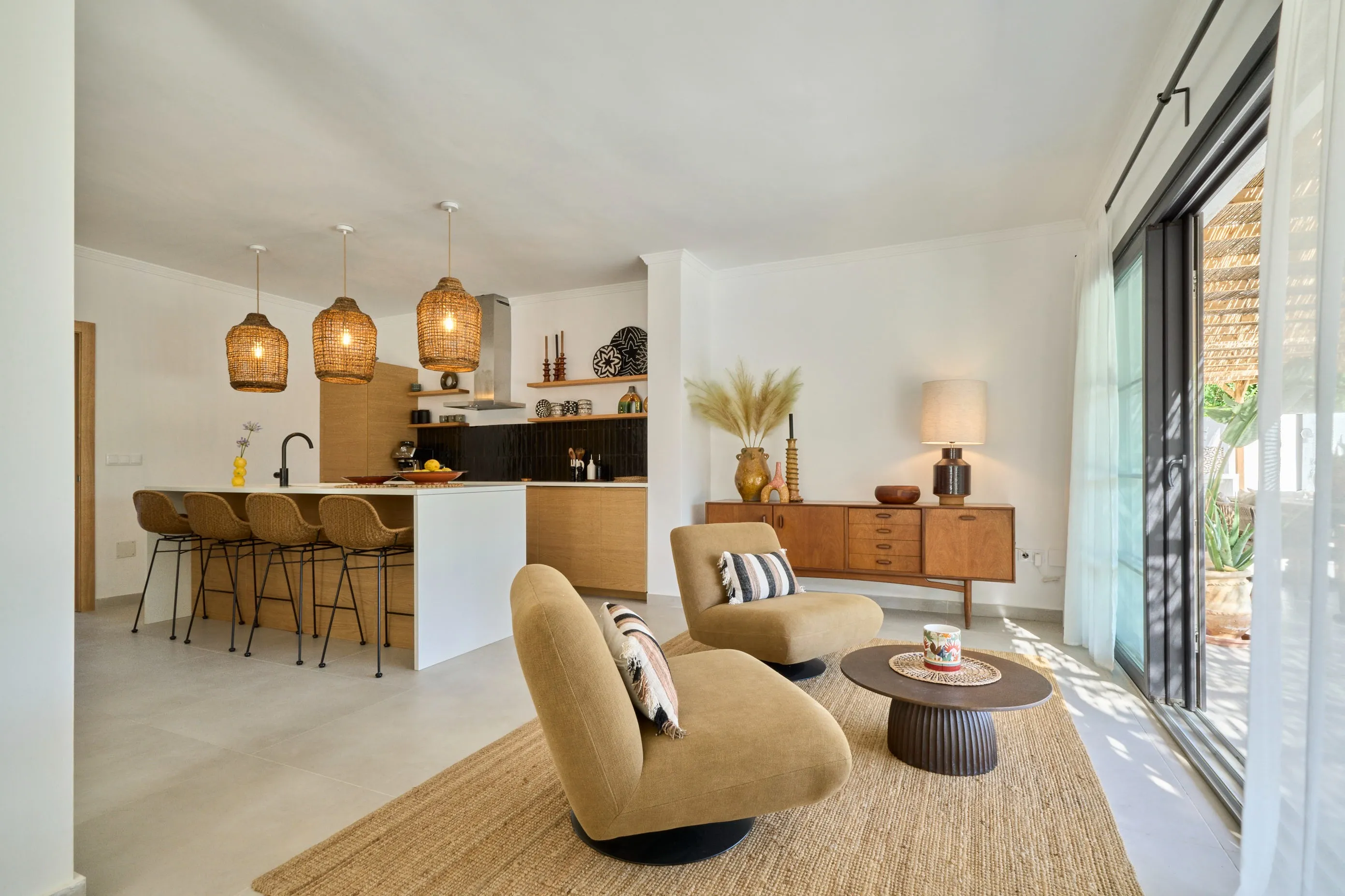 Especialista en Marketing Visual Inmobiliario, Turístico de Alto Rendimiento.