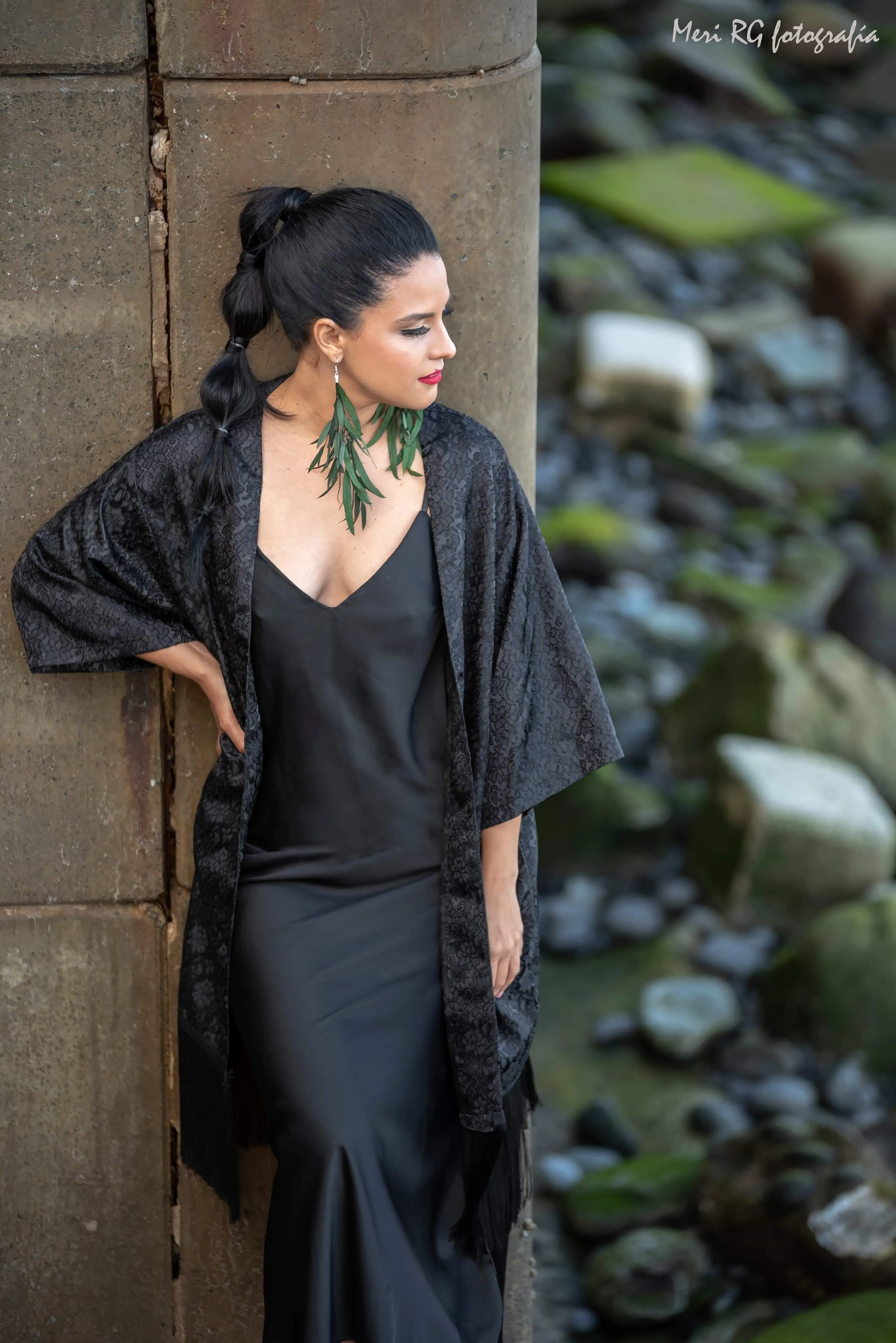 Retrato femenino - Image 4